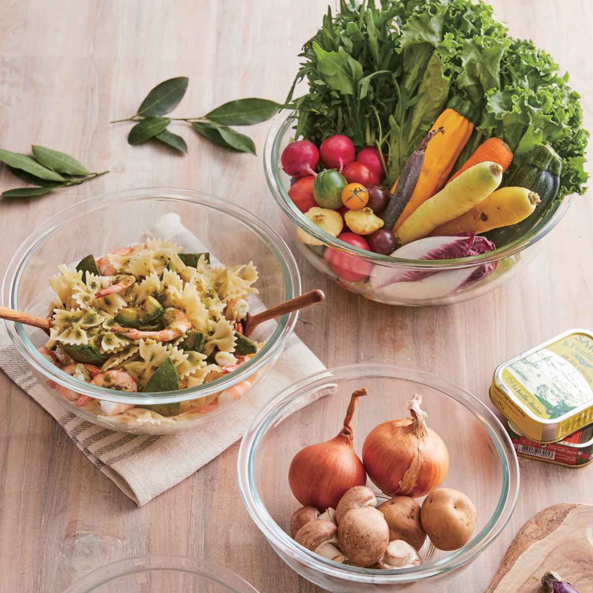 PYREX ボウル 940ml 耐熱ガラス パイレックス （ 強化ガラス ガラスボウル ガラス容器 ガラス 容器 耐熱 耐熱ボウル 調理用ボール 調理用ボウル 電子レンジ対応 オーブン対応 冷凍庫対応 食洗機対応 下ごしらえ キッチンツール ）【3980円以上送料無料】