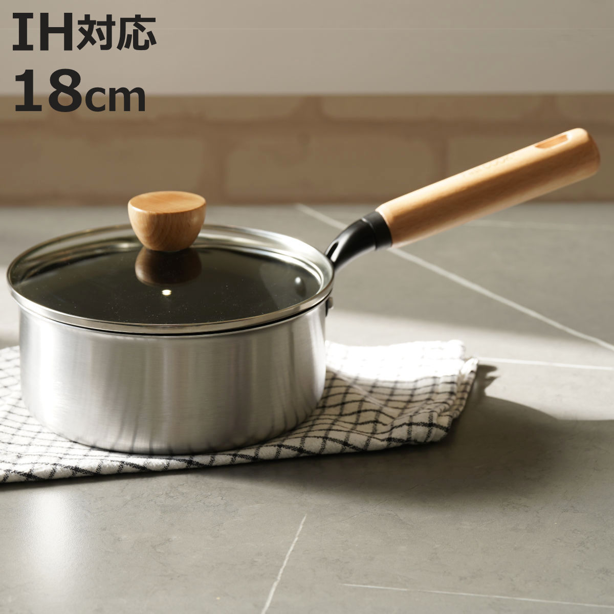 片手鍋 18cm IH対応 ガラス蓋付き ファストクック＋ 2層鋼ダイヤモンドコート （ ガス火対応 オール熱源対応 片手なべ 鍋 ふっ素加工 軽い 18センチ アルミ鍋 調理鍋 フッ素加工 ガラス蓋 ステンレス アルミ 2層構造 木柄 ）【3980円以上送料無料】