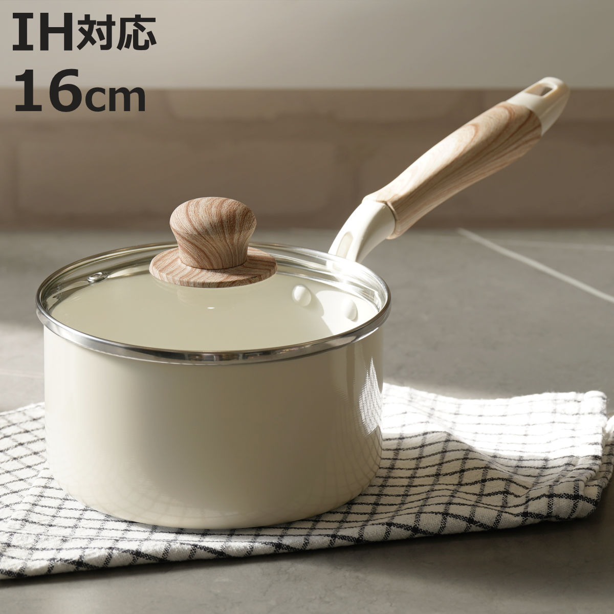 片手鍋 16cm IH対応 ガラス蓋付き セラミール （ ガス火対応 オール熱源対応 片手なべ 鍋 セラミック加工 軽い 16センチ アルミ製 セラミック 木目調ハンドル こびりつきにくい 軽量 耐久性 おしゃれ ）【3980円以上送料無料】