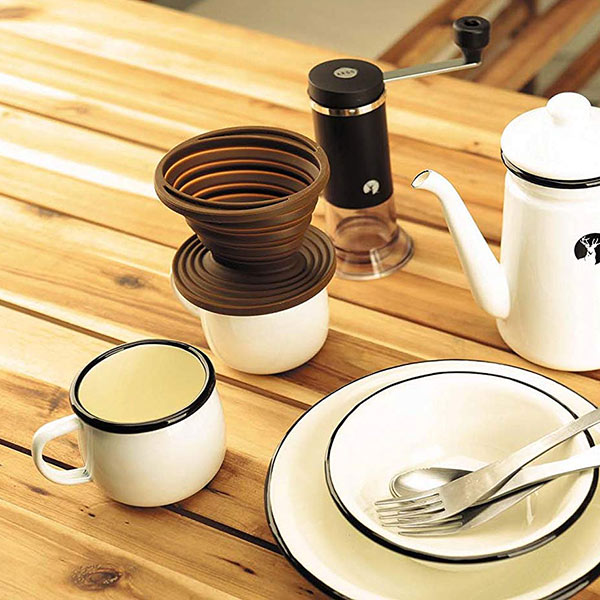 アウトドア食器 ホーロー マグカップ コップ キャプテンスタッグ （ キャンプ用品 バーベキュー キッチン用品 CS CAPTAIN STAG キャンプ レジャー おしゃれ アウトドア用品 BBQ グッズ 行楽 ）【3980円以上送料無料】通販格安セール情報　楽天　通販