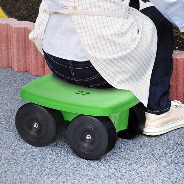 ガーデニング用品 腰掛け 台車 フィールドカート クローバー ( ガーデニング 作業椅子 園芸用品 園芸 農作業 ガーデン 草むしり 草取り 除草 足腰 腰痛 負担軽減 移動 自由 座る コンパクト 作業効率 )【3980円以上送料無料】