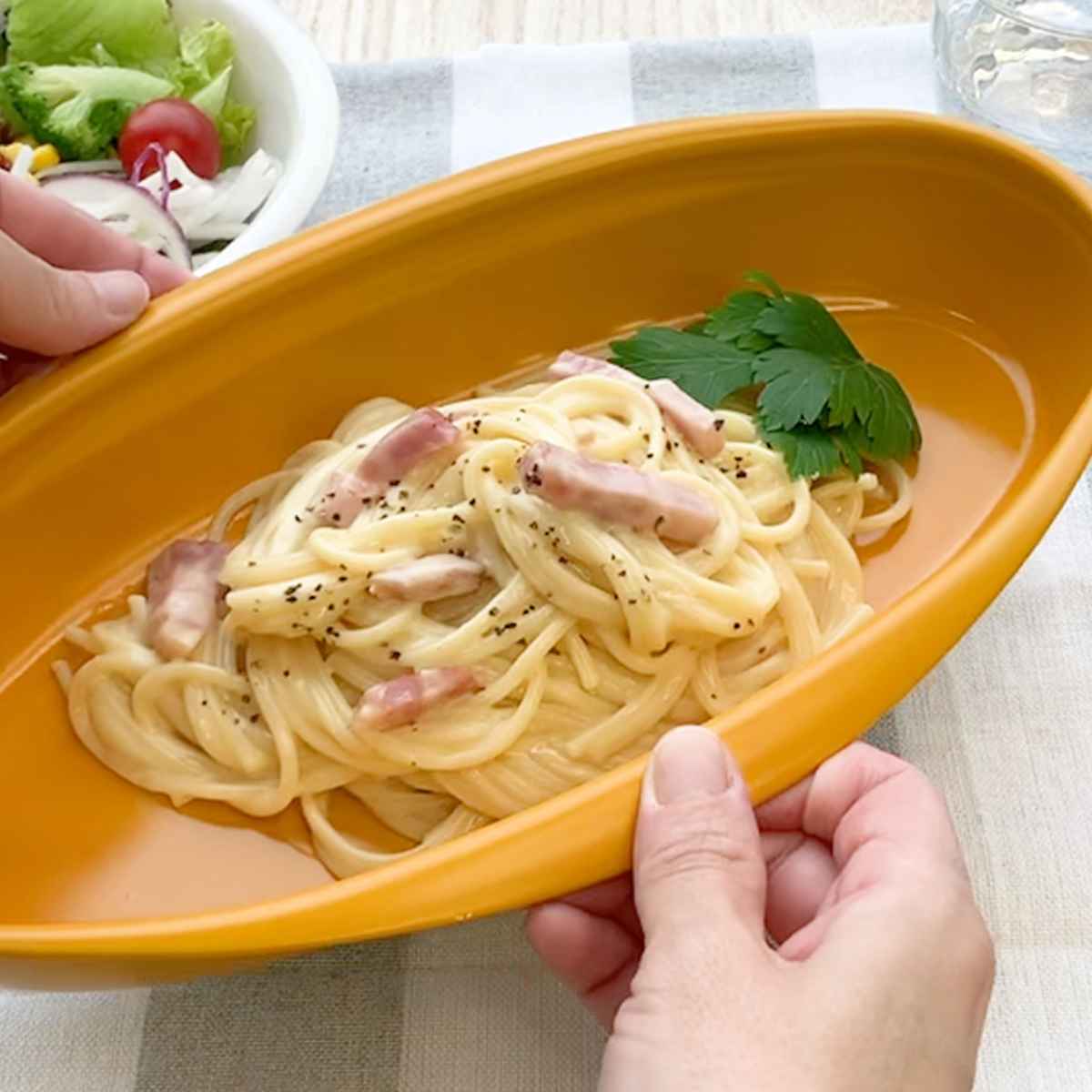 電子レンジ 調理器具 お皿になるレンジでパスタ （ レンジ パスタ 調理 簡単 皿 手軽 時短 レンジ調理 火を使わない 料理 器 キッチン 便利グッズ プラスチック製 食洗機対応 ）【3980円以上送料無料】