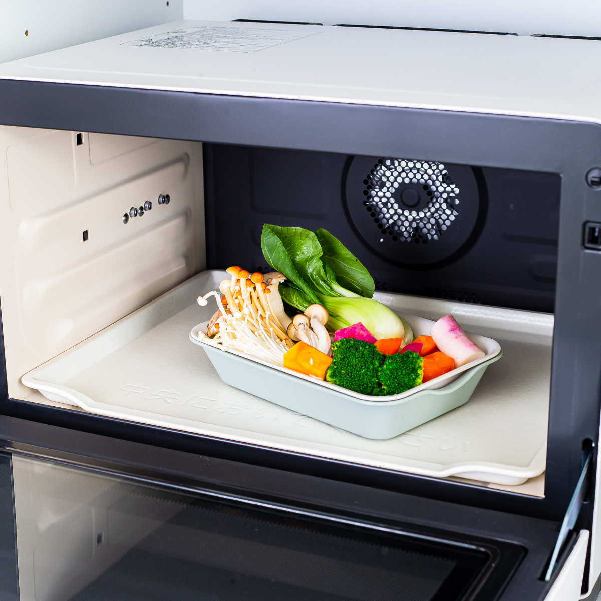 ザル&バット3点セット 抗菌 角型 電子レンジ対応 日本製 Vat＆Colander 2+1セット （ ざる ザル 角ざる 水切りざる バット セット 抗菌加工 プラスチック製 下ごしらえ スタッキング コンパクト 調理器具 ） 【3980円以上送料無料】 colorfulbox-10133076 お弁当グッズのカラフルボックス サンプル画像3
