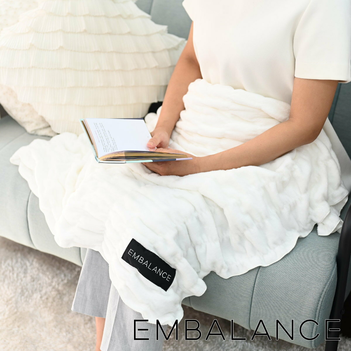 Bedding - EMBALANCE ブランケット 140×100cm シュリンク織 日本製 （ エンバランス 膝掛 肩掛け シンプル 洗濯機OK 洗濯可 ホワイト 無地 くしゅくしゅ おしゃれ ）【3980円以上送料無料】