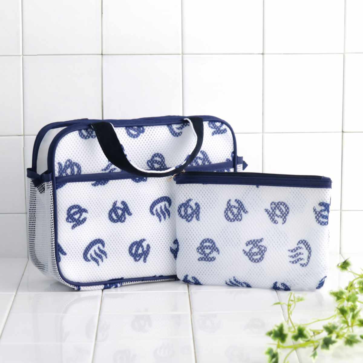 ポーチ スパポーチ 温泉入浴 ( バスポーチ スパバッグ トラベルポーチ バッグ ゆ 温泉マーク ハンドバッグ メッシュ ポケット付き ポーチ付き 銭湯 プール )【3980円以上送料無料】