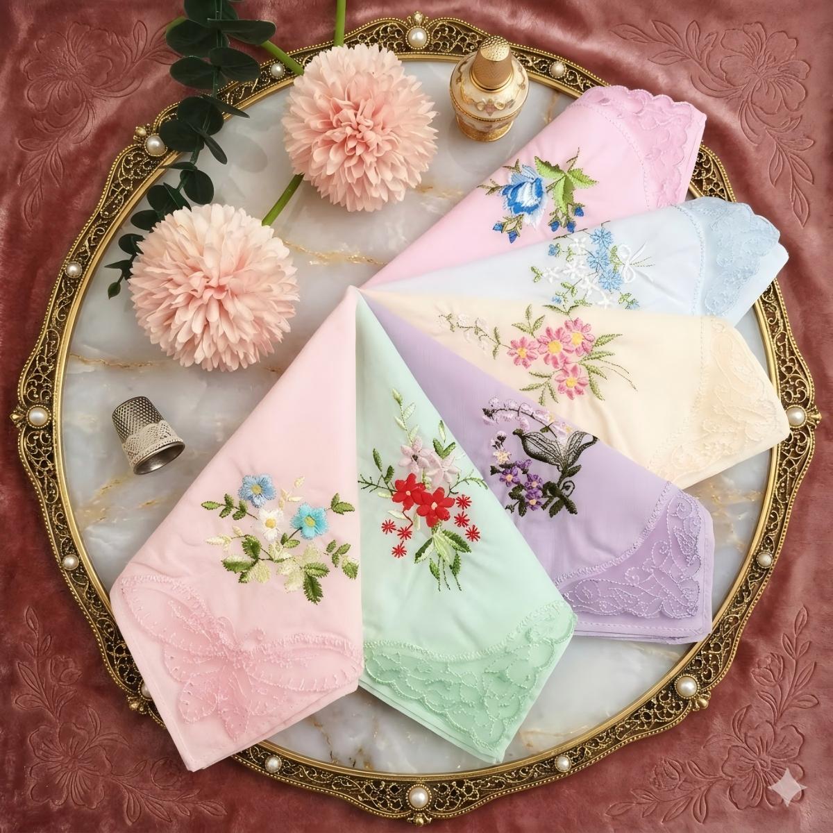 /期間限定15%OFFクーポン/カラフルホーム　ハンカチ レディース 綿100％ 刺繍 花柄 3枚セット 薄手 コットン 吸水 かわいい 上品 プレゼント