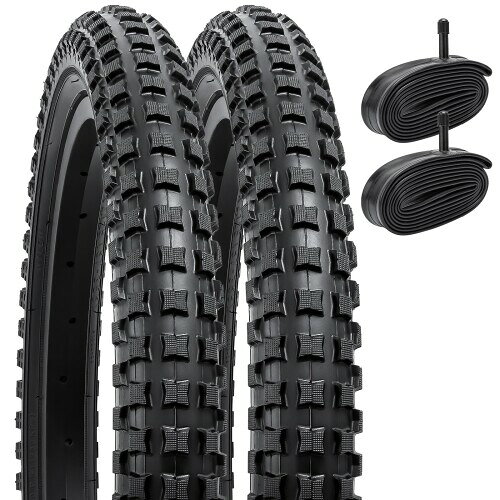 YunSCM 2本セット,18 2.125 タイヤ,18x2.125 57-355 自転車タイヤ + 18x1.75/2.125 チューブ 米式バルブ32mm,適用 18インチ 2.125 マウンテンバイク、子供用自転車,Y-1098 ?【超耐久性 最新デザイン折りたたみタイヤ】:最新デザイン折りたたみタイヤ、振動の収束が速くなって、地面が滑らかになったような感覚があります。18x2.125 タイヤは良質なゴム材料と高編糸で作られ、グリップ力が強く、耐摩耗性が強い。厚みのあるチューブを採用し、耐久性をさらに高めた。 ?【適用範囲】:外タイヤサイズ18x2.125 57-355、米式バルブ32mmのマウンテンバイク、子供用自転車に適用する。タイヤ空気圧:40PSI。チューブのエアインテークは,オートバイや自動車と同じ仕様です,簡単にエアーを入れることができ楽でした。車で使っている空気圧計がそのまま使えるようになり、空気圧の管理がとても簡単になりました。注意:購入前にタイヤのサイズをチェックしてください。タイヤサイズは通常外タイヤの側面に表示されます。 ?【折り畳み可能】:18 2.125 タイヤ、自転車チューブはすべて折り畳み可能で、折り畳んだ後は体積が小さく、携帯しやすく、袋の中に入れて長距離旅行の予備タイヤとすることができる。 ?【正しい取り付け方】:まず、チューブをリムに押し込んで、チューブに少量(20%)の空気を入れます。次に、タイヤを装着して、タイヤとリムの端が合ってチューブを挟んでいないことを確認してから、再びチューブに適正な空気圧を入れてください。(チューブとタイヤが一緒に空気を入れていないと、即ちチューブのみに空気を入れている場合とか、あるいは、チューブがタイヤとリムの端に挟まれている場合とか、エア漏れやパンクが起きりやすくなりかもしれませんので、ご注意ください。) ?【注目】:私たちのタイヤは通常の走行用途です。極限クロスカントリー、超荷重、改造車などの非通常用途は、私たちの通常のアフターサービスの範囲ではありません。このような需要がある購入者は慎重に選択して使用してください。 商品コード58081234964商品名YunSCM 2本セット,18 2.125 タイヤ,18x2.125 57-355 自転車タイヤ + 18x1.75/2.125 チューブ 米式バルブ32mm,適用 18インチ 2.125 マウンテンバイク、子供用自転車,Y-1098型番18x2.125 57-355サイズ18x2.125カラーブラック※他モールでも併売しているため、タイミングによって在庫切れの可能性がございます。その際は、別途ご連絡させていただきます。※他モールでも併売しているため、タイミングによって在庫切れの可能性がございます。その際は、別途ご連絡させていただきます。