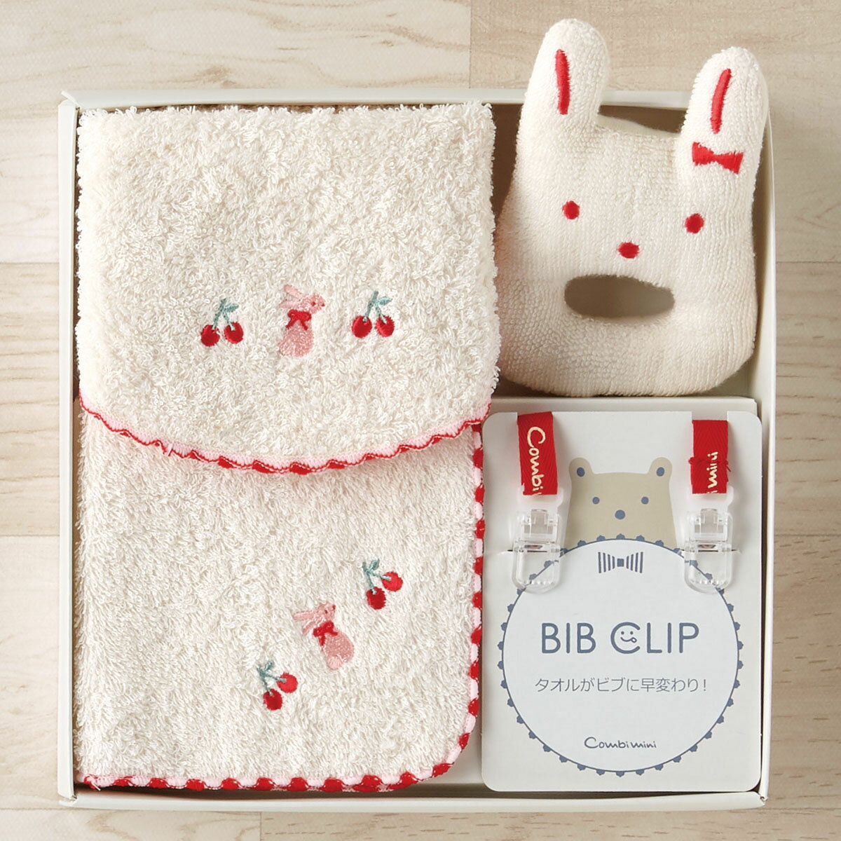 楽天市場 コンビミニ オーガニック4点セット 女の子 男の子 Sj 夏 春 ギフト おでかけ オーガニック ボタニカル ベビー 出産祝い タオル ハンカチ セット タオルハンカチ 赤ちゃん ガラガラ スタイクリップ 出産 祝い 友人 プレゼント ベビーギフトセット Combi