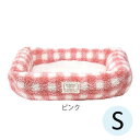 ベリー スクエアベッド ピンク Sサイズ【愛犬用 犬用 ペット用 かわいい おしゃれ チェック柄 冬物 冬用ベッド あったかグッズ ペット冬物】角があるのでお部屋の角やケージの中でも使いやすい 寝返りしやすく睡眠快適!