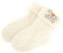 ・品番： H102368M04・商品名： HERMES　PAIRE DE CHAUSSETTES ADADA　BLANC ANGE・商品詳細： ・カシミア100％で柔らかい肌触りのベビーソックス※エルメス・パリのセール(ソルド)品のため、内側タグにセキュリティタグの針穴、Sマークのハンコが押されています。予めご了承ください。・カラー： BLANC ANGE（オフホワイト）・サイズ： 17（実寸約9cm）、足首幅5cm※商品は、平置き直線採寸をしております。サイズは目安としてお考えください。・素材： カシミア100％・付属品： なし※セール(ソルド)品のためHERMES専用箱は付属しておりません。 あす楽,ブランド,ベビー,赤ちゃん,新生児,靴下,くつした,ソックス,男の子,女の子,白,カシミヤ,カシミア,ロゴ,ワンポイント,シンプル,赤ちゃん用品,ベビー用品,出産祝い,お祝い,プレゼント,ギフト,贈り物,2018.08.07　