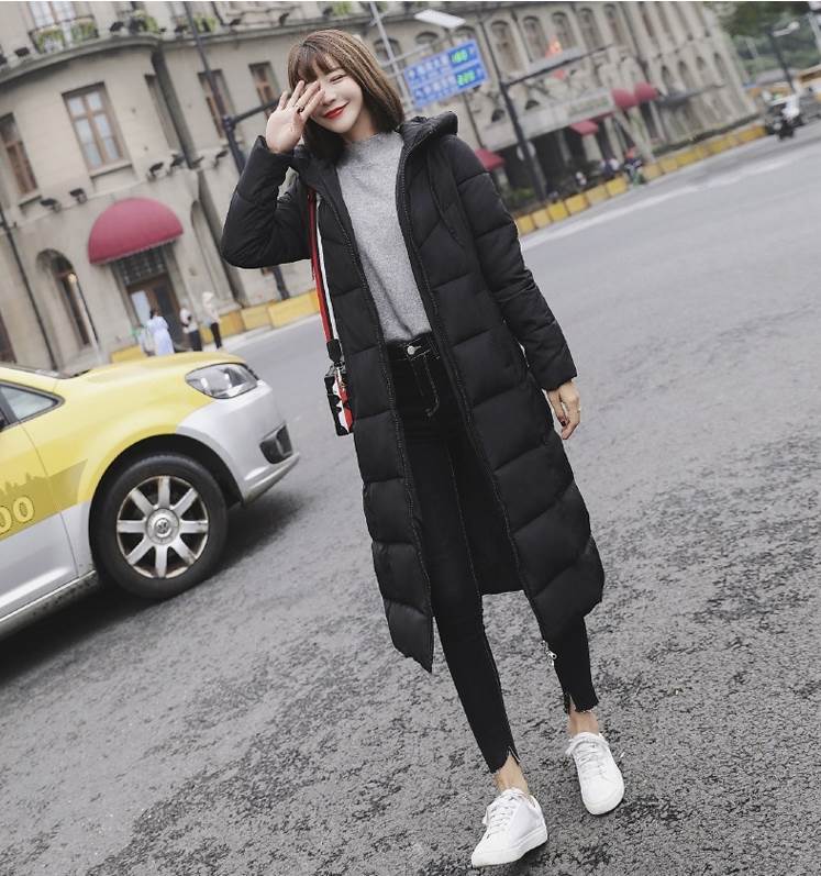 アウター コート もこもこアウター ダウンコート 膝下 ロング ロング丈 マキシ マキシ丈 袖あり 長袖 襟なし ハイネック ストレート Iライン もこもこ モコモコ フード付き ファスナー ポケット 前開き キルティング ダウン かわいい 大人可愛い きれいめ シンプル