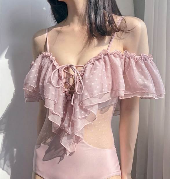 Two-Piece - ドット柄 シフォン フリル オフショル 水着 ワンピース水着 体系カバー水着 ワンピース オフショルダー オフショル 体系カバー 二の腕カバー レース チュール シフォン レースアップ 透け感 シースルー 胸元 谷間 谷間魅せ 盛れる かわいい 大人可愛い きれいめ セクシー