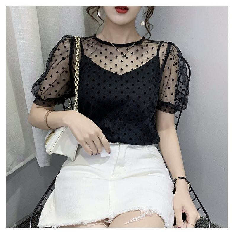 トップス ブラウス 袖あり 半袖 ボリューム袖 Uネック ラウンドネック チュール 透け感 シースルー かわいい 大人可愛い きれいめ シンプル カジュアル 大人 上品 おしゃれ 大人女子 こなれ感 ラブリー キュート ガーリー 個性的 モード系 セクシー エレガント モダン