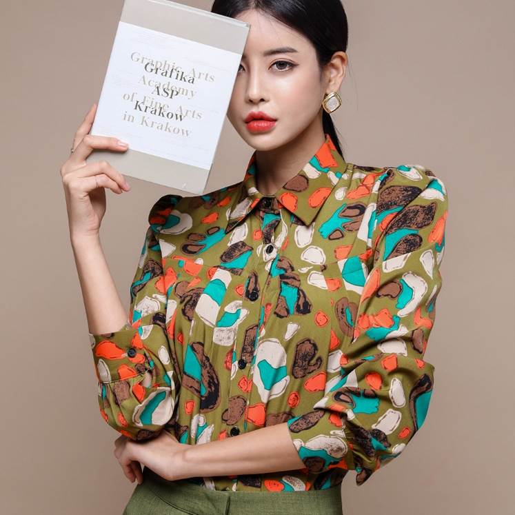 レトロプリントシャツトップスブラウ...