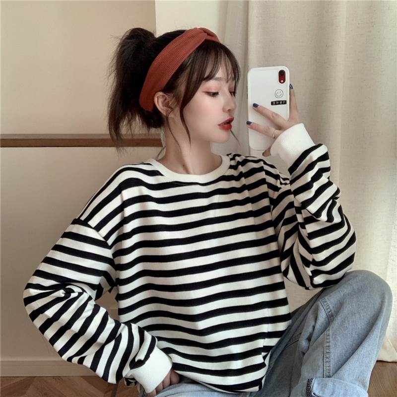 天竺 ボリューム 長袖 ボーダー Tシャツ トップス 袖あり 長袖 ドロップショルダー 萌袖 クルーネック 襟なし かわいい 大人可愛い きれいめ シンプル カジュアル 大人 上品 おしゃれ 大人女子 こなれ感 ラフ ボーイッシュ スポーティー ラブリー キュート ルーズ 柄 春 秋