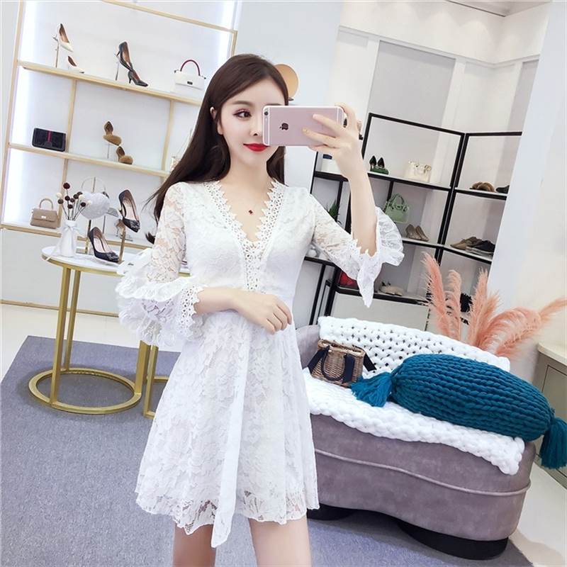 Come to Storeの結婚式ワンピース レースワンピース ナイトドレス ミニスカート フレアワンピース ワンピドレス ミニ丈 ショート丈 膝上 袖あり 長袖 ホルンスリーブ Vネック タイト 細身 Aライン レース かわいい きれいめ 上品 おしゃれ お洒落 ラブリー キュート ガーリー セクシー｜アングル2