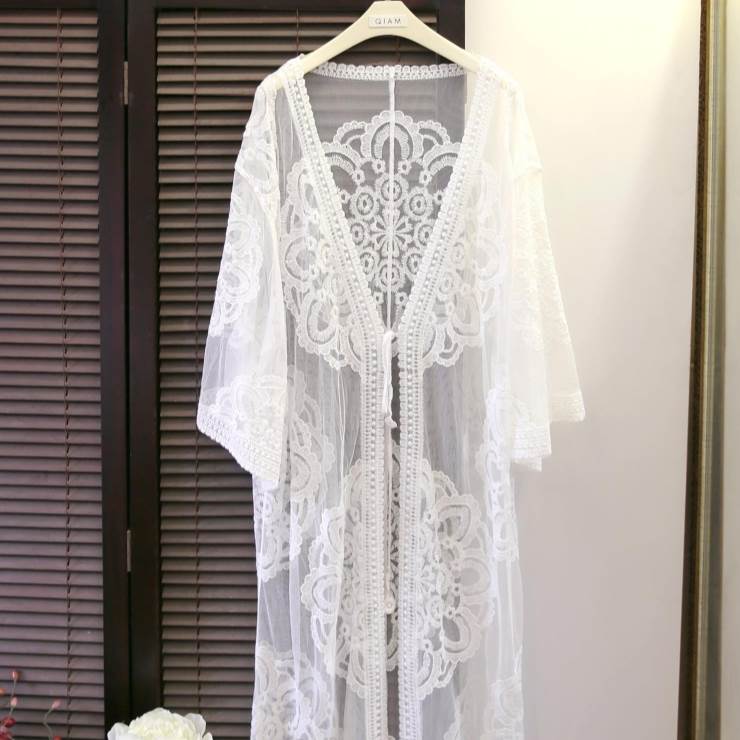 トップス アウター カーディガン ロング ロング丈 袖あり 5分袖 萌袖 Vネック 襟なし レース 刺繍 リボン ウエストリボン 綿 薄手 かわいい 大人可愛い きれいめ シンプル カジュアル 大人 おしゃれ お洒落 アジアン エスニック エキゾチック 大人女子 こなれ感 ラフ 柄 花柄