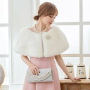 アウター ショール ケープ スモールショール 羽織り フェイクファー ラウンドネック ふわふわ 毛皮 キラキラ かわいい 大人可愛い きれいめ シンプル カジュ...