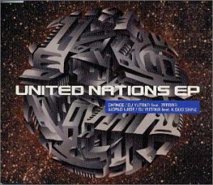 【中古】UNITED NATIONS EP【メーカー名】エイベックス・トラックス【メーカー型番】【ブランド名】【商品説明】中古商品のご購入時はご購入前に必ず確認をお願いいたします。商品画像はイメージです。中古という特性上、使用に影響ない程度の使用感・経年劣化（傷、汚れなど）がある場合がございます。また、中古品の特性上、ギフトには適しておりません。商品名に『初回』、『限定』、『〇〇付き』等の記載がございましても、特典・付属品・保証等は原則付属しておりません。当店では初期不良に限り、商品到着から7日間はを受付けております。(注文後の購入者様都合によるキャンセル・はお受けしていません。)他モールでも併売している商品の為、完売の際は在庫確保できない場合がございます。ご注文からお届けまで1、ご注文⇒ご注文は24時間受け付けております。2、注文確認⇒ご注文後、当店から注文確認メールを送信します。3、在庫確認⇒新品在庫：3?5日程度でお届け。　　※中古品は受注後に、再メンテナンス、梱包しますので　お届けまで3日?10日営業日程度とお考え下さい。　米海外から発送の場合は3週間程度かかる場合がございます。　※離島、北海道、九州、沖縄は遅れる場合がございます。予めご了承下さい。※配送業者、発送方法は選択できません。お電話でのお問合せは少人数で運営の為受け付けておりませんので、メールにてお問合せお願い致します。お客様都合によるご注文後のキャンセル・はお受けしておりませんのでご了承下さい。ご来店ありがとうございます。昭和・平成のCD、DVD、家電、音響機器など希少な商品も多数そろえています。レコード、楽器の取り扱いはございません。掲載していない商品もお探しいたします。映像商品にはタイトル最後に[DVD]、[Blu-ray]と表記しています。表記ないものはCDとなります。お気軽にメールにてお問い合わせください。