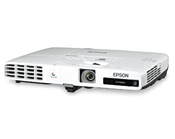 【中古】EPSON プロジェクター EB-1775W 3000lm WXGA 1.7kg【メーカー名】エプソン【メーカー型番】【ブランド名】エプソン【商品説明】【中古】EPSON プロジェクター EB-1775W 3000lm WXGA 1.7kg・中古品（ユーズド品）について商品画像はイメージです。中古という特性上、使用に影響ない程度の使用感・経年劣化（傷、汚れなど）がある場合がございます。商品のコンディション、付属品の有無については入荷の度異なります。また、中古品の特性上、ギフトには適しておりません。商品名に『初回』、『限定』、『〇〇付き』等の記載がございましても、特典・付属品・保証等は原則付属しておりません。付属品や消耗品に保証はございません。当店では初期不良に限り、商品到着から7日間は返品を受付けております。注文後の購入者様都合によるキャンセル・返品はお受けしていません。他モールでも併売している商品の為、完売の際は在庫確保できない場合がございます。ご注文からお届けまで1、ご注文⇒ご注文は24時間受け付けております。2、注文確認⇒ご注文後、当店から注文確認メールを送信します。3、在庫確認⇒新品、新古品：3-5日程度でお届け。※中古品は受注後に、再検品、メンテナンス等により、お届けまで3日-10日営業日程度とお考え下さい。米海外倉庫から取り寄せの商品については発送の場合は3週間程度かかる場合がございます。　※離島、北海道、九州、沖縄は遅れる場合がございます。予めご了承下さい。※配送業者、発送方法は選択できません。お電話でのお問合せは少人数で運営の為受け付けておりませんので、メールにてお問合せお願い致します。お客様都合によるご注文後のキャンセル・返品はお受けしておりませんのでご了承下さい。ご来店ありがとうございます。昭和・平成のCD、DVD、家電、音響機器など希少な商品も多数そろえています。レコード、楽器の取り扱いはございません。掲載していない商品もお探しいたします。映像商品にはタイトル最後に[DVD]、[Blu-ray]と表記しています。表記ないものはCDとなります。お気軽にメールにてお問い合わせください。