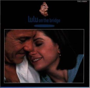 【中古】ルル・オン・ザ・ブリッジ【メーカー名】EMIミュージック・ジャパン【メーカー型番】【ブランド名】【商品説明】中古商品のご購入時はご購入前に必ず確認をお願いいたします。商品画像はイメージです。中古という特性上、使用に影響ない程度の使用感・経年劣化（傷、汚れなど）がある場合がございます。また、中古品の特性上、ギフトには適しておりません。商品名に『初回』、『限定』、『〇〇付き』等の記載がございましても、特典・付属品・保証等は原則付属しておりません。当店では初期不良に限り、商品到着から7日間はを受付けております。(注文後の購入者様都合によるキャンセル・はお受けしていません。)他モールでも併売している商品の為、完売の際は在庫確保できない場合がございます。ご注文からお届けまで1、ご注文⇒ご注文は24時間受け付けております。2、注文確認⇒ご注文後、当店から注文確認メールを送信します。3、在庫確認⇒新品在庫：3?5日程度でお届け。　　※中古品は受注後に、再メンテナンス、梱包しますので　お届けまで3日?10日営業日程度とお考え下さい。　米海外から発送の場合は3週間程度かかる場合がございます。　※離島、北海道、九州、沖縄は遅れる場合がございます。予めご了承下さい。※配送業者、発送方法は選択できません。お電話でのお問合せは少人数で運営の為受け付けておりませんので、メールにてお問合せお願い致します。お客様都合によるご注文後のキャンセル・はお受けしておりませんのでご了承下さい。ご来店ありがとうございます。昭和・平成のCD、DVD、家電、音響機器など希少な商品も多数そろえています。レコード、楽器の取り扱いはございません。掲載していない商品もお探しいたします。映像商品にはタイトル最後に[DVD]、[Blu-ray]と表記しています。表記ないものはCDとなります。お気軽にメールにてお問い合わせください。