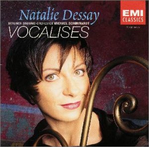 【中古】ヴォカリーズ【メーカー名】EMIミュージック・ジャパン【メーカー型番】【ブランド名】ユニバーサル ミュージック (e)【商品説明】【中古】ヴォカリーズ・中古品（ユーズド品）について商品画像はイメージです。中古という特性上、使用に影響ない程度の使用感・経年劣化（傷、汚れなど）がある場合がございます。商品のコンディション、付属品の有無については入荷の度異なります。また、中古品の特性上、ギフトには適しておりません。商品名に『初回』、『限定』、『〇〇付き』等の記載がございましても、特典・付属品・保証等は原則付属しておりません。付属品や消耗品に保証はございません。当店では初期不良に限り、商品到着から7日間は返品を受付けております。注文後の購入者様都合によるキャンセル・返品はお受けしていません。他モールでも併売している商品の為、完売の際は在庫確保できない場合がございます。ご注文からお届けまで1、ご注文⇒ご注文は24時間受け付けております。2、注文確認⇒ご注文後、当店から注文確認メールを送信します。3、在庫確認⇒新品、新古品：3-5日程度でお届け。※中古品は受注後に、再検品、メンテナンス等により、お届けまで3日-10日営業日程度とお考え下さい。米海外倉庫から取り寄せの商品については発送の場合は3週間程度かかる場合がございます。　※離島、北海道、九州、沖縄は遅れる場合がございます。予めご了承下さい。※配送業者、発送方法は選択できません。お電話でのお問合せは少人数で運営の為受け付けておりませんので、メールにてお問合せお願い致します。お客様都合によるご注文後のキャンセル・返品はお受けしておりませんのでご了承下さい。ご来店ありがとうございます。昭和・平成のCD、DVD、家電、音響機器など希少な商品も多数そろえています。レコード、楽器の取り扱いはございません。掲載していない商品もお探しいたします。映像商品にはタイトル最後に[DVD]、[Blu-ray]と表記しています。表記ないものはCDとなります。お気軽にメールにてお問い合わせください。