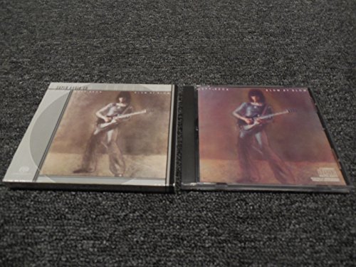ご来店ありがとうございます。昭和・平成のCD、DVD、家電、音響機器など希少な商品も多数そろえています。レコード、楽器の取り扱いはございません。掲載していない商品もお探しいたします。映像商品にはタイトル最後に[DVD]、[Blu-ray]と表記しています。表記ないものはCDとなります。お気軽にメールにてお問い合わせください。Blow By Blow【メーカー名】Sony/Columbia【メーカー型番】【ブランド名】【商品説明】Blow By Blow・中古品（ユーズド品）について商品画像はイメージです。中古という特性上、使用に影響ない程度の使用感・経年劣化（傷、汚れなど）がある場合がございます。商品のコンディション、付属品の有無については入荷の度異なります。また、中古品の特性上、ギフトには適しておりません。商品名に『初回』、『限定』、『〇〇付き』等の記載がございましても、特典・付属品・保証等は原則付属しておりません。付属品や消耗品に保証はございません。当店では初期不良に限り、商品到着から7日間は返品を受付けております。注文後の購入者様都合によるキャンセル・返品はお受けしていません。他モールでも併売している商品の為、完売の際は在庫確保できない場合がございます。ご注文からお届けまで1、ご注文⇒ご注文は24時間受け付けております。2、注文確認⇒ご注文後、当店から注文確認メールを送信します。3、在庫確認⇒新品、新古品：3-5日程度でお届け。※中古品は受注後に、再検品、メンテナンス等により、お届けまで3日-10日営業日程度とお考え下さい。米海外倉庫から取り寄せの商品については発送の場合は3週間程度かかる場合がございます。　※離島、北海道、九州、沖縄は遅れる場合がございます。予めご了承下さい。※配送業者、発送方法は選択できません。お電話でのお問合せは少人数で運営の為受け付けておりませんので、メールにてお問合せお願い致します。お客様都合によるご注文後のキャンセル・返品はお受けしておりませんのでご了承下さい。