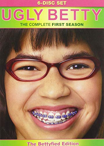 【中古】Ugly Betty: Complete First Season (English/Spanish) [DVD] [Import](2.0)
