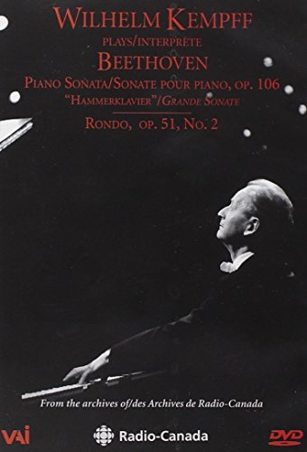 【中古】Wilhelm Kempff Plays Beethoven (B W) DVD