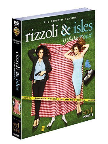 ご来店ありがとうございます。昭和・平成のCD、DVD、家電、音響機器など希少な商品も多数そろえています。レコード、楽器の取り扱いはございません。掲載していない商品もお探しいたします。映像商品にはタイトル最後に[DVD]、[Blu-ray]と表記しています。表記ないものはCDとなります。お気軽にメールにてお問い合わせください。リゾーリ&アイルズ 4thシーズン 前半セット (1~8話・4枚組) [DVD]【メーカー名】ワーナー・ブラザース・ホームエンターテイメント【メーカー型番】【ブランド名】【商品説明】リゾーリ&アイルズ 4thシーズン 前半セット (1~8話・4枚組) [DVD]・中古品（ユーズド品）について商品画像はイメージです。中古という特性上、使用に影響ない程度の使用感・経年劣化（傷、汚れなど）がある場合がございます。商品のコンディション、付属品の有無については入荷の度異なります。また、中古品の特性上、ギフトには適しておりません。商品名に『初回』、『限定』、『〇〇付き』等の記載がございましても、特典・付属品・保証等は原則付属しておりません。付属品や消耗品に保証はございません。当店では初期不良に限り、商品到着から7日間は返品を受付けております。注文後の購入者様都合によるキャンセル・返品はお受けしていません。他モールでも併売している商品の為、完売の際は在庫確保できない場合がございます。ご注文からお届けまで1、ご注文⇒ご注文は24時間受け付けております。2、注文確認⇒ご注文後、当店から注文確認メールを送信します。3、在庫確認⇒新品、新古品：3-5日程度でお届け。※中古品は受注後に、再検品、メンテナンス等により、お届けまで3日-10日営業日程度とお考え下さい。米海外倉庫から取り寄せの商品については発送の場合は3週間程度かかる場合がございます。　※離島、北海道、九州、沖縄は遅れる場合がございます。予めご了承下さい。※配送業者、発送方法は選択できません。お電話でのお問合せは少人数で運営の為受け付けておりませんので、メールにてお問合せお願い致します。お客様都合によるご注文後のキャンセル・返品はお受けしておりませんのでご了承下さい。