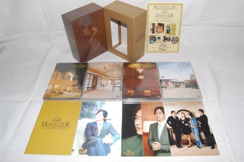 ご来店ありがとうございます。昭和・平成のCD、DVD、家電、音響機器など希少な商品も多数そろえています。レコード、楽器の取り扱いはございません。掲載していない商品もお探しいたします。映像商品にはタイトル最後に[DVD]、[Blu-ray]と表記しています。表記ないものはCDとなります。お気軽にメールにてお問い合わせください。ホテリアー 2007 コレクターズ DVD-BOX【メーカー名】ジェネオン エンタテインメント【メーカー型番】【ブランド名】【商品説明】ホテリアー 2007 コレクターズ DVD-BOX・中古品（ユーズド品）について商品画像はイメージです。中古という特性上、使用に影響ない程度の使用感・経年劣化（傷、汚れなど）がある場合がございます。商品のコンディション、付属品の有無については入荷の度異なります。また、中古品の特性上、ギフトには適しておりません。商品名に『初回』、『限定』、『〇〇付き』等の記載がございましても、特典・付属品・保証等は原則付属しておりません。付属品や消耗品に保証はございません。当店では初期不良に限り、商品到着から7日間は返品を受付けております。注文後の購入者様都合によるキャンセル・返品はお受けしていません。他モールでも併売している商品の為、完売の際は在庫確保できない場合がございます。ご注文からお届けまで1、ご注文⇒ご注文は24時間受け付けております。2、注文確認⇒ご注文後、当店から注文確認メールを送信します。3、在庫確認⇒新品、新古品：3-5日程度でお届け。※中古品は受注後に、再検品、メンテナンス等により、お届けまで3日-10日営業日程度とお考え下さい。米海外倉庫から取り寄せの商品については発送の場合は3週間程度かかる場合がございます。　※離島、北海道、九州、沖縄は遅れる場合がございます。予めご了承下さい。※配送業者、発送方法は選択できません。お電話でのお問合せは少人数で運営の為受け付けておりませんので、メールにてお問合せお願い致します。お客様都合によるご注文後のキャンセル・返品はお受けしておりませんのでご了承下さい。ご来店ありがとうございます。昭和・平成のCD、DVD、家電、音響機器など希少な商品も多数そろえています。レコード、楽器の取り扱いはございません。掲載していない商品もお探しいたします。映像商品にはタイトル最後に[DVD]、[Blu-ray]と表記しています。表記ないものはCDとなります。お気軽にメールにてお問い合わせください。