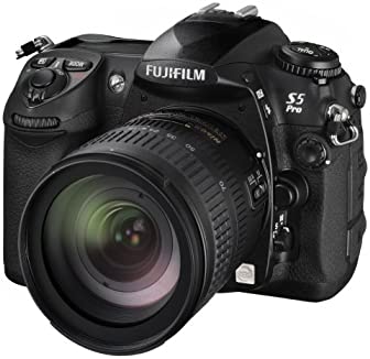 【中古】FUJIFILM デジタル一眼レフカメラ FinePix (ファインピックス) S5 Pro FX-S5P