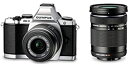 【中古】OLYMPUS ミラーレス一眼 OM-D E-M5 ダブルズームキット シルバー 1605万画素 防塵 防滴 OM-D E-M5 DZKIT SLV