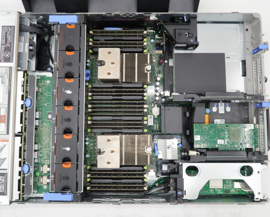 DELL PowerEdge R720 Xeon E5-2690 v2 3GHz 256GB 146GBx3��(SAS2.5�����/6Gbps/RAID5����) DVD-ROM AC*2 PERC H710P Mini 200V�Ÿ����� ����šۡ�20230620��