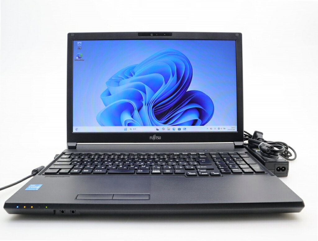 富士通 LIFEBOOK A5511/G Core i3-1125G4 2GHz 8GB 256GB(NVMeSSD) DVD-ROM 15.6インチ非光沢 FWXGA 1366x768 Windows11 Pro 小難 