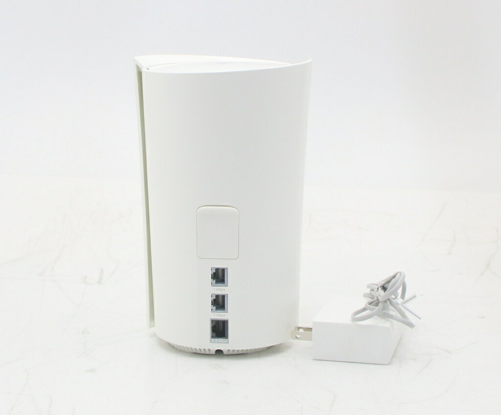商品情報 No.576260070メーカーtp-link商品名 型番・型名Deco X50-5G仕様■基本スペック　・5G対応メッシュWi-Fi 6ホームルーター　・NanoSimカード搭載可能　・設定初期化済状態・動作状況■動作：中古動作品外観■汚れ　・外装汚れ若干有り。■シール痕　・若干あり。■傷　・外装に使用に差し支えない擦り傷がございます。■その他　・中古品のため使用に差し支えない傷、汚れがある場合がございます。　・本体内外装は清掃しておりますが、多少の汚れが残っている可能性がございます。　・使用に差し支えないキズ及び汚れ等はございますが大きな破損等はございません附属品■付属品　・ACアダプター対応情報-備考-ご注意　・本商品は店頭等でも販売している為、稀に在庫切れの場合があります。　・その場合、代替品をご提案させていただきます。