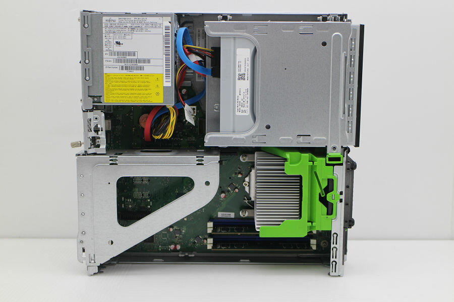 富士通 ESPRIMO D588/V Core i5 8500 3GHz/8GB/256GB(SSD)/Multi/Win11【中古】【20250129】
