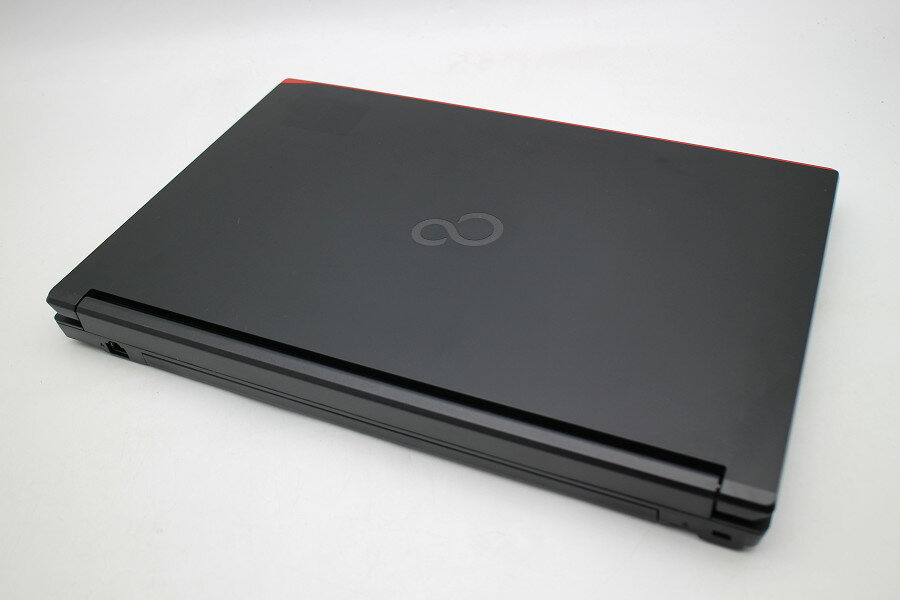 富士通 LIFEBOOK A579/A Core i3 8145U 2.1GHz/8GB/256GB(SSD)/Multi/15.6W/FWXGA(1366x768)/Win11【中古】【20250402】