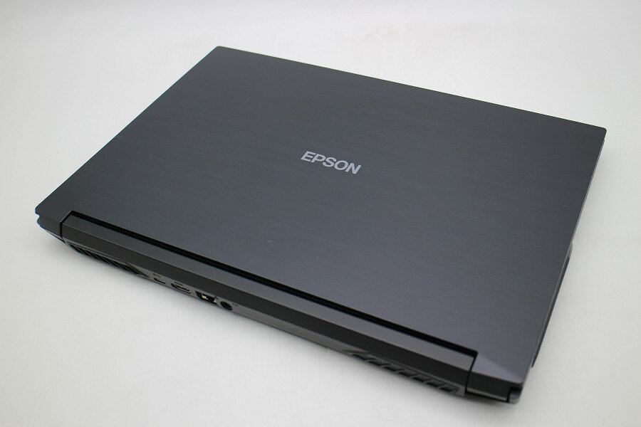 【中古】【非常に良い】バッファロー WiFi 無線LAN 中継機 Wi-Fi4 11n/g/b 300Mbps コンセント直挿しモデル 簡易パッケージ 日本メーカー【iPhone13/12/11/iPhone SE(第
