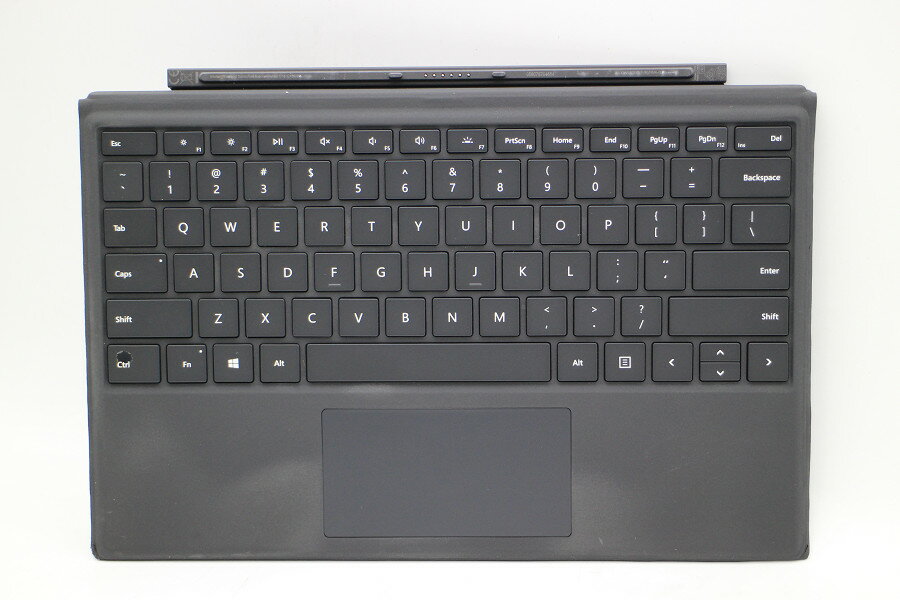 Microsoft Surface Pro 7 256GB Core i7 1065G7 1.3GHz/16GB/256GB(SSD)/12.3W/(2736x1824) タッチパネル/Win11【中古】【20250606】