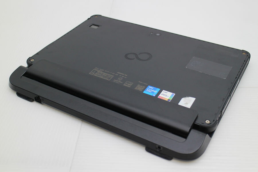 富士通 ARROWS Tab Q7311/FB Core i5 1145G7 2.6GHz/8GB/128GB(SSD)/13.3W/FHD(1920x1080) タッチパネル/Win11【中古】【20250806】