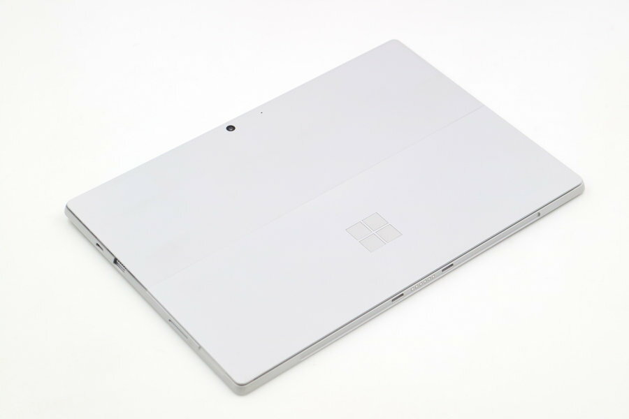 【中古】富士通 docomo ARROWS Tab LTE F-01D by FUJITSU エターナルホワイト 白ロム