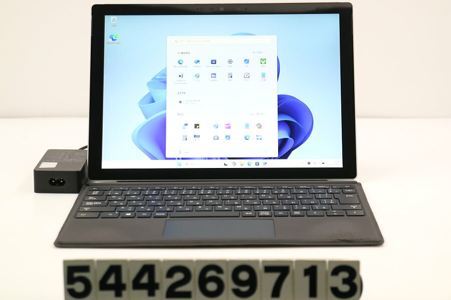 商品情報 No.544269713メーカーMicrosoft商品名 型番・型名Surface Pro 7+ 256GB※1960仕様■基本スペック　・CPU：Core i5 1135G7 2.4GHz(4コア8スレッド)　・メモリ：8192MB(変更不可)　・HDD：256GB(NVMe SSD)　・VGA：オンボード　・DRIVE：なし　・モニター：12.3インチワイド(2736x1824) タッチパネルグレア液晶　・その他機能：無線LAN Bluetooth USB3.0 Webカメラ 顔認証 USB(Type-C) microSDスロット バックライト付キーボード　・リカバリ：11 Pro 64bitリカバリ済(OS導入済)状態・動作状況■動作：中古動作品 ※液晶パネル面：確認した限り目立つ傷なし ※液晶表示：確認した限り薄い白シミ 色ムラあり ※バッテリ状態：充電駆動可能 ※バッテリは保証対象外となります。外観■汚れ　・外装汚れ若干有り。■シール痕　・若干あり。■傷　・外装に使用に差し支えない擦り傷がございます。■その他　・中古品のため使用に差し支えない傷、汚れがある場合がございます。　・本体内外装は清掃しておりますが、多少の汚れが残っている可能性がございます。　・外面擦り傷 摩耗 シール痕 側面擦り傷 タイプカバー摩耗 フチ破れ パームレスト被膜浮き 変色あり　・キーボード特記事項：摩耗あり附属品■付属品(下記に記載の物以外は付属いたしません。また、写真に掲載の無い物は付属いたしません)　・ACアダプター　・タイプカバーキーボード対応情報-備考　・11 Pro 64bitリカバリ済(OS導入済)※リカバリ完了しておりますので、お届け後すぐにご利用頂けます。ご注意　・掲載中の商品について、一部の在庫は各地方のPCコンフル店頭でも展示、販売しています。　・搭載されたSSDやバッテリー等に関して、お問い合わせによる追加の状態確認(健康状態や残量等)は誠に申し訳ありませんが対応いたしておりません。　・店頭で展示している関係上、ごく稀に展示中の破損や付属品の欠損等が発生する場合がございます。その際には、当店よりお客さまにご連絡させていただきます。　・その場合、代替品をご提案させていただきます。ご提案商品がご注文者様の要件に添いません場合はキャンセル対応させて頂きます。　・PCコンフルの在庫に関しましては、同時発送およびサイズによりますが同梱発送を対応させて頂けます。但し在庫が複数拠点の場合、対応がかないません。