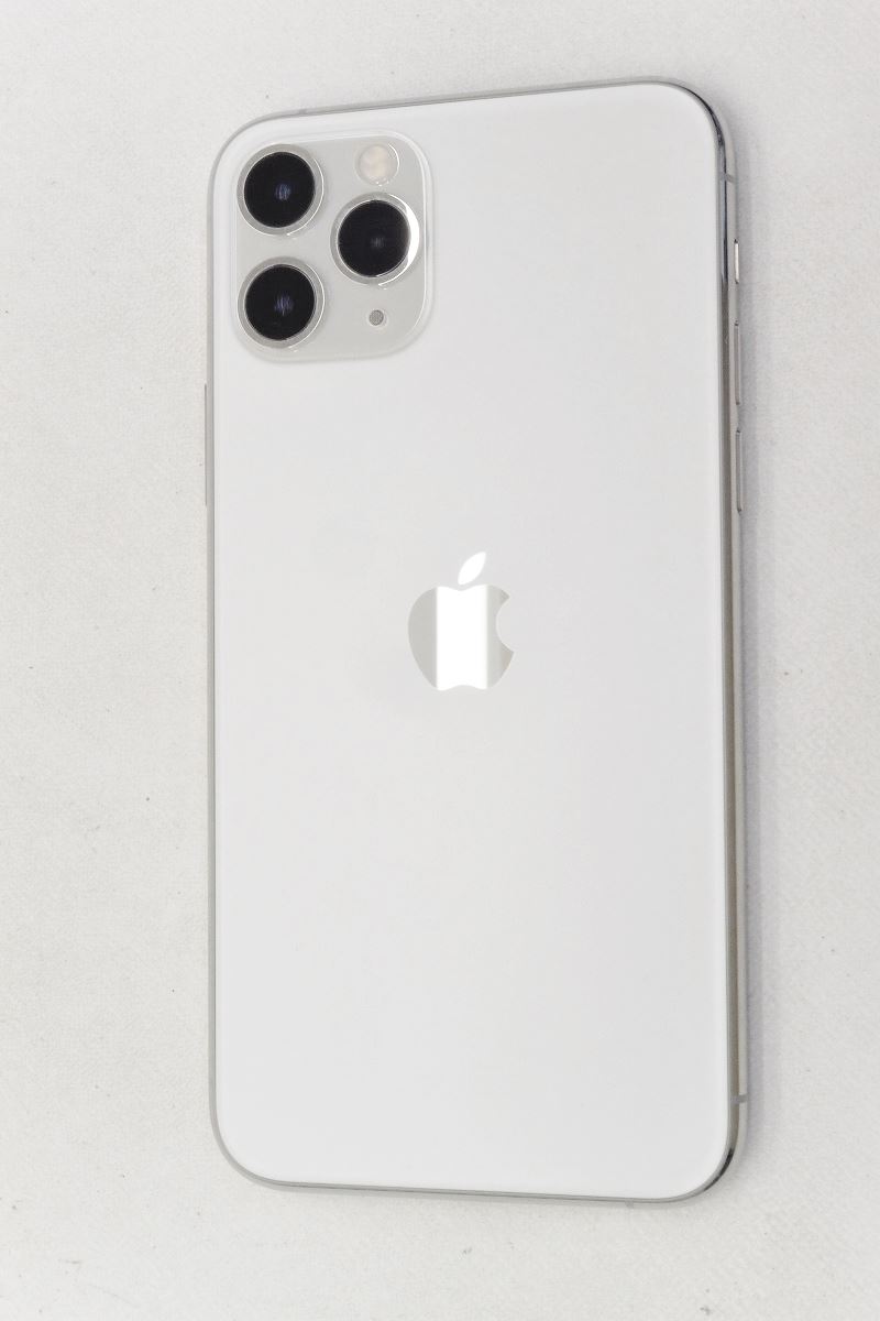 白ロム SIMフリー docomo SIMロック解除済 Apple iPhone11Pro 64GB iOS17.6.1 シルバー MWC32J/A 初期化済 【m024264】【中古】【K20240817】
