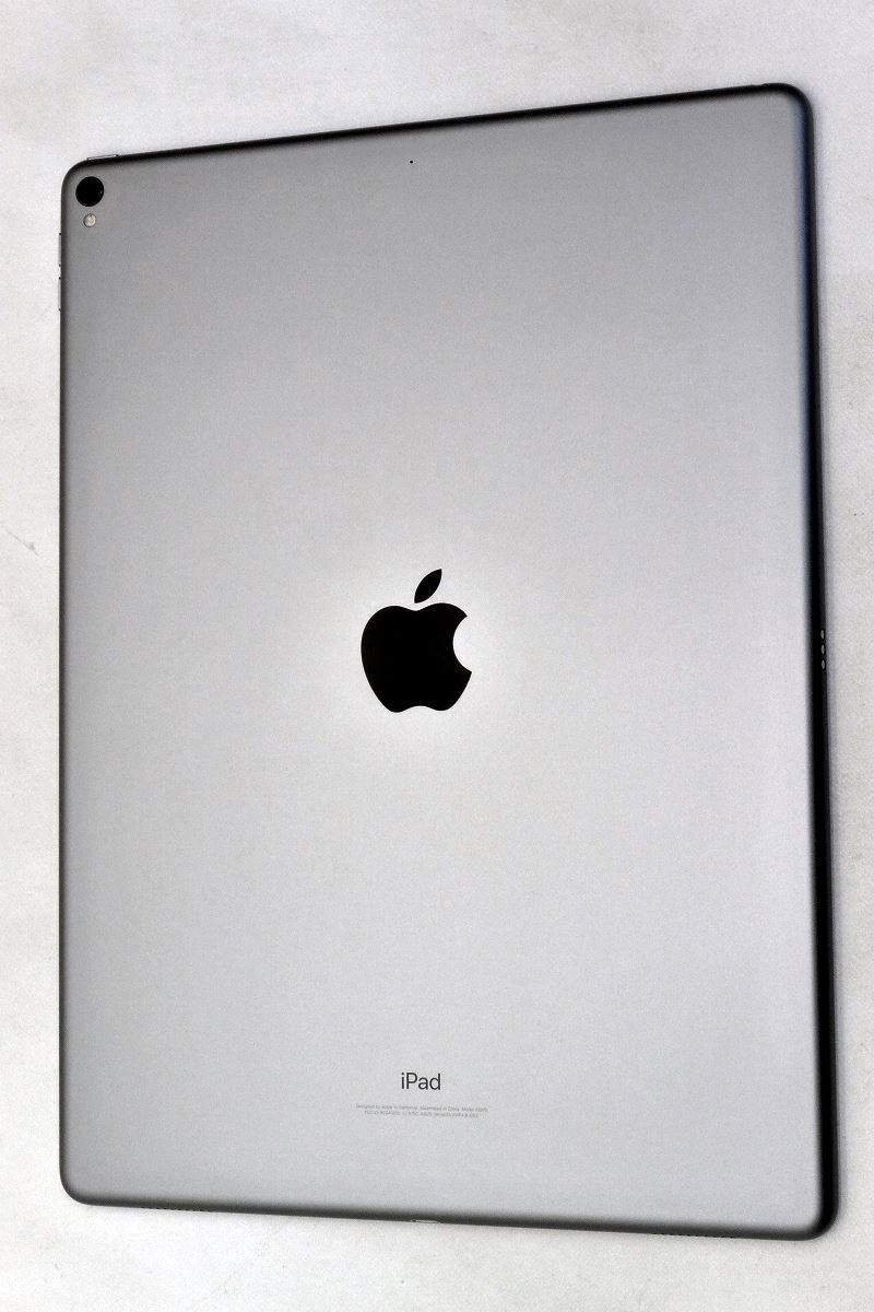 Wi-Fiモデル Apple iPad Pro 12.9inch(第2世代) Wi-Fi 64GB iPadOS17.5.1 スペースグレイ MQDA2J/A 初期化済 【m024062】【中古】【K20240727】