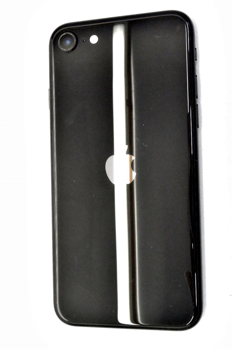 白ロム SIMフリー docomo SIMロック解除済 Apple iPhoneSE(第2世代) 64GB iOS18.1.1 ブラック MHGP3J/A 初期化済 【m025814】【中古】【K20250206】