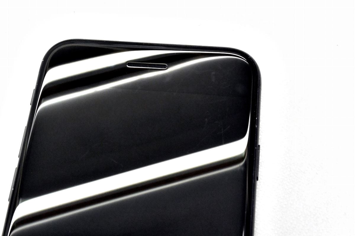 白ロム SIMフリー docomo SIMロック解除済 Apple iPhoneSE(第2世代) 64GB iOS18.1.1 ブラック MHGP3J/A 初期化済 【m025814】【中古】【K20250206】