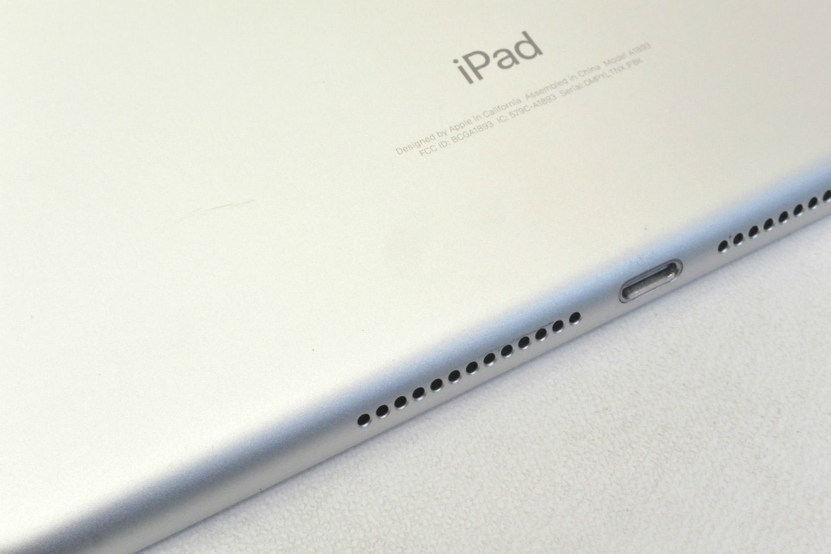 Wi-Fiモデル Apple iPad6 Wi-Fi 32GB iPadOS17.7.5 シルバー MR7G2J/A 初期化済 【m025951】【中古】【K20250219】