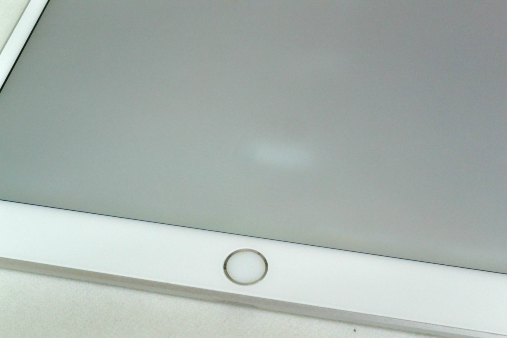 Wi-Fiモデル Apple iPad Air3 Wi-Fi 256GB iPadOS18.5 Silver MUUR2J/A 初期化済 【m027492】【中古】【K20250728】 - Image 3