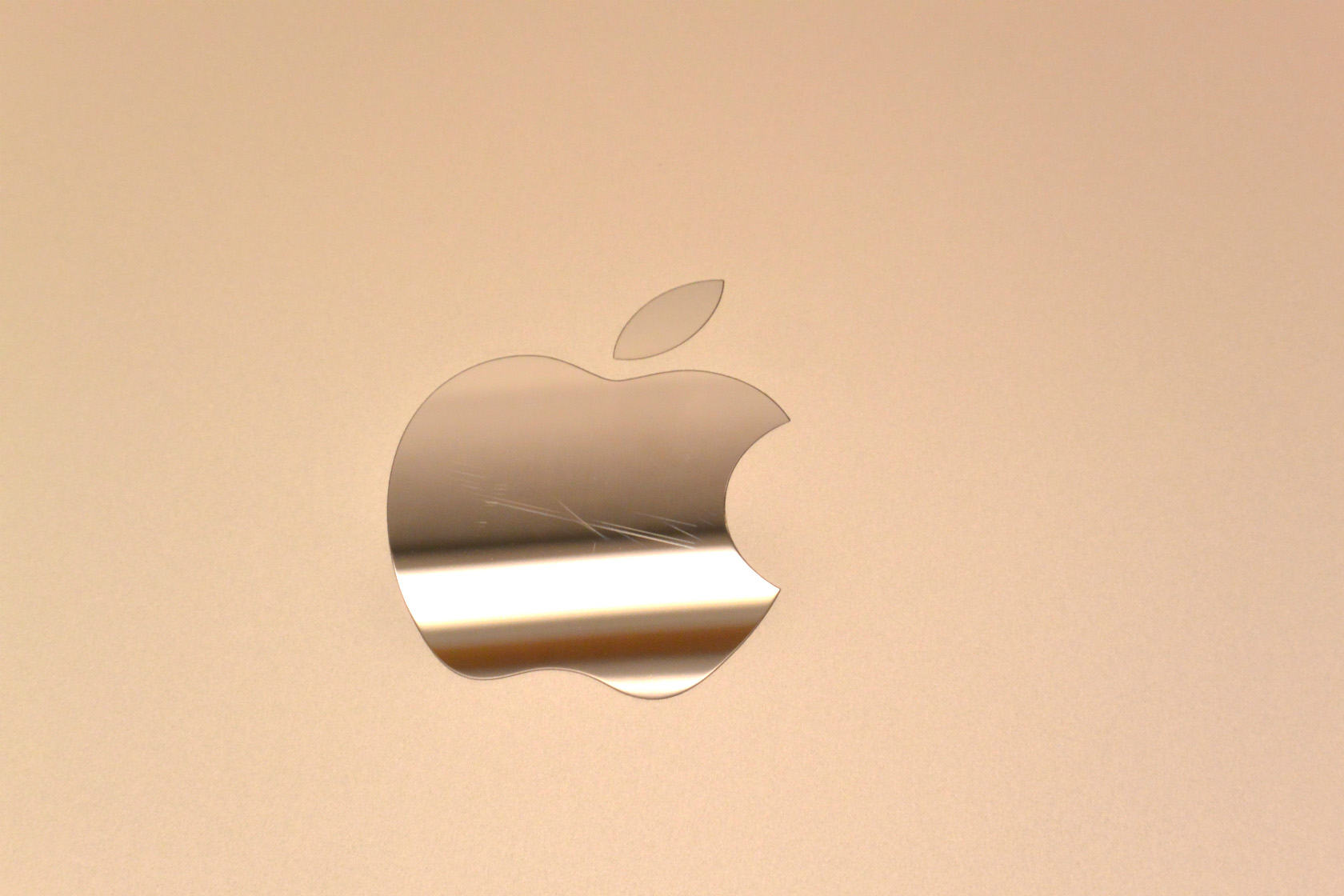 Wi-Fiモデル Apple iPad8 Wi-Fi 32GB iPadOS18.6 ゴールド MYLC2J/A 初期化済 【m027713】【中古】【K20250806】 - Image 3